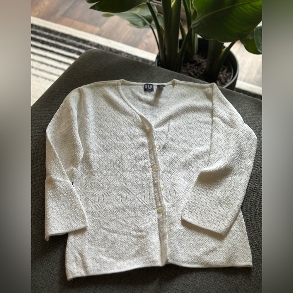 GAP Women's Cream White Button-Up Cardigan